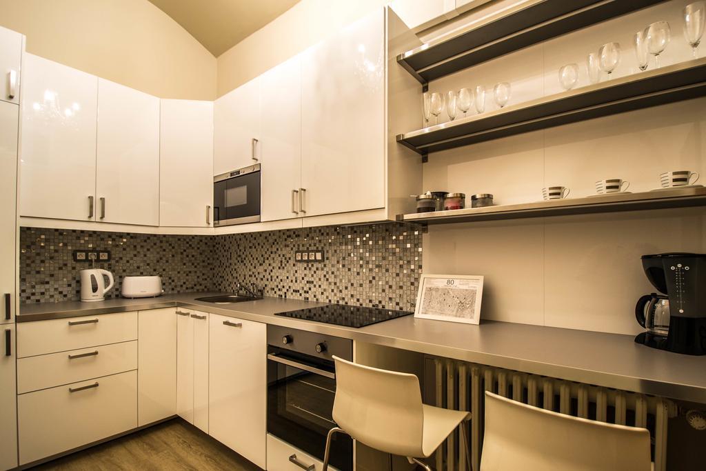 4Bdr Historical Spirit Apt By Ruterra Prag Exterior foto